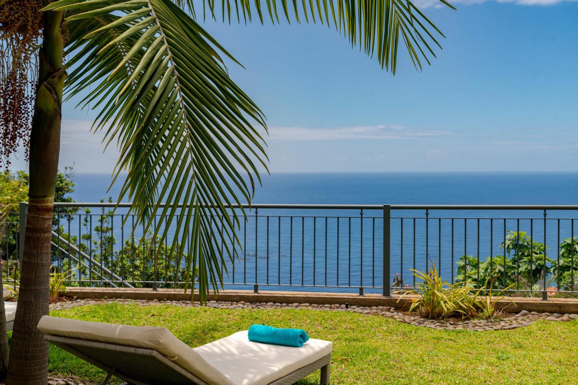 Villa Ourmadeira - Casa Amaro Sol, Tranquil Calheta  Exterior foto